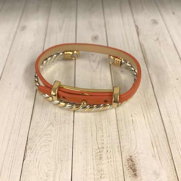 Leather and Magnetic Bracelet Bundle - Picture 1 of 3